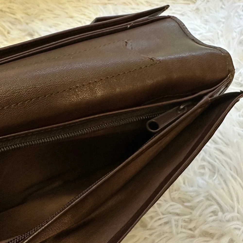 TUMI Vintage Brown Leather Long Bifold Organizer Wallet Card, Check Holder, Zip